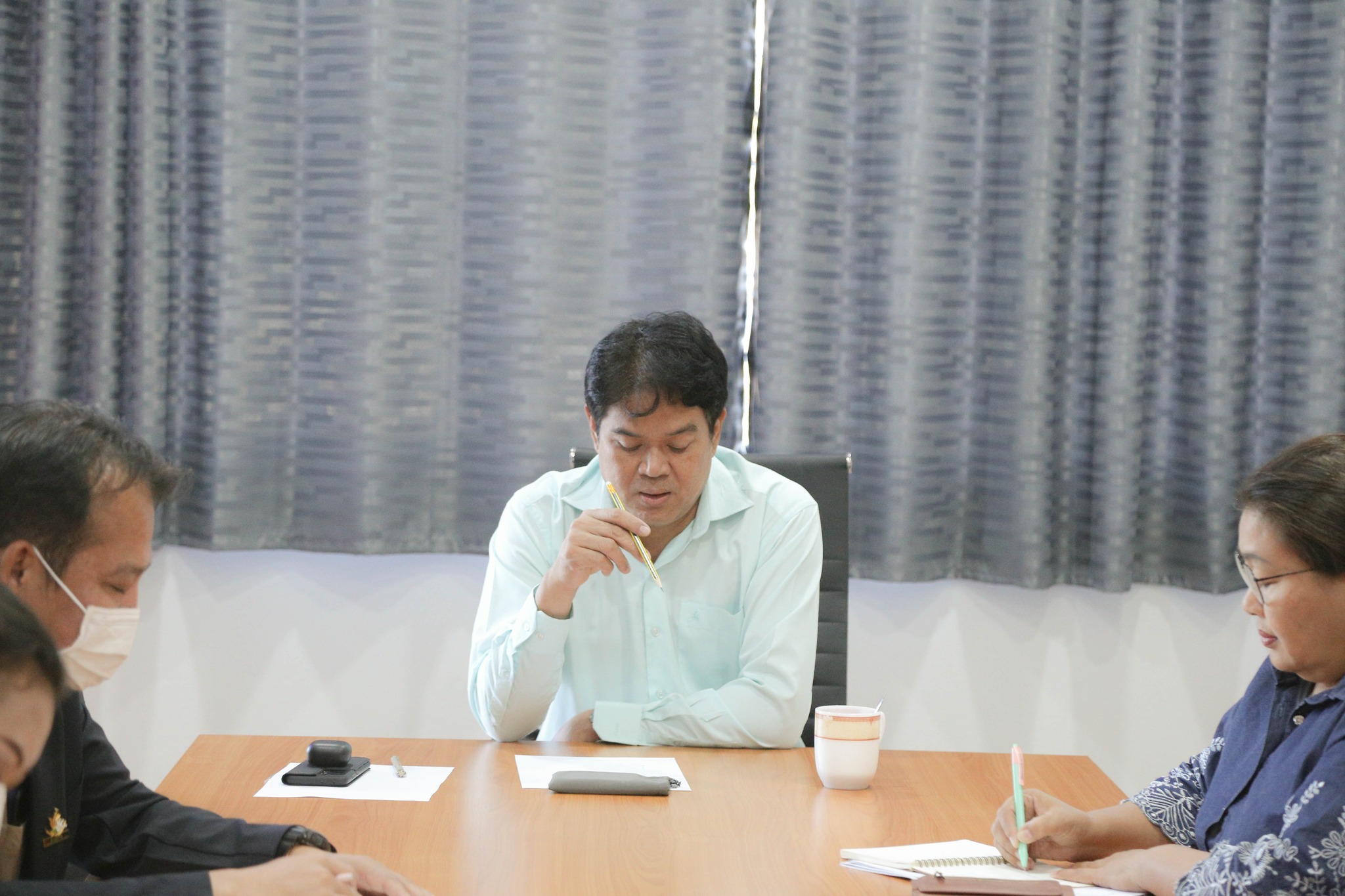 ประชุมคณะกรรมการจัดหารายได้ วาระพิเศษ