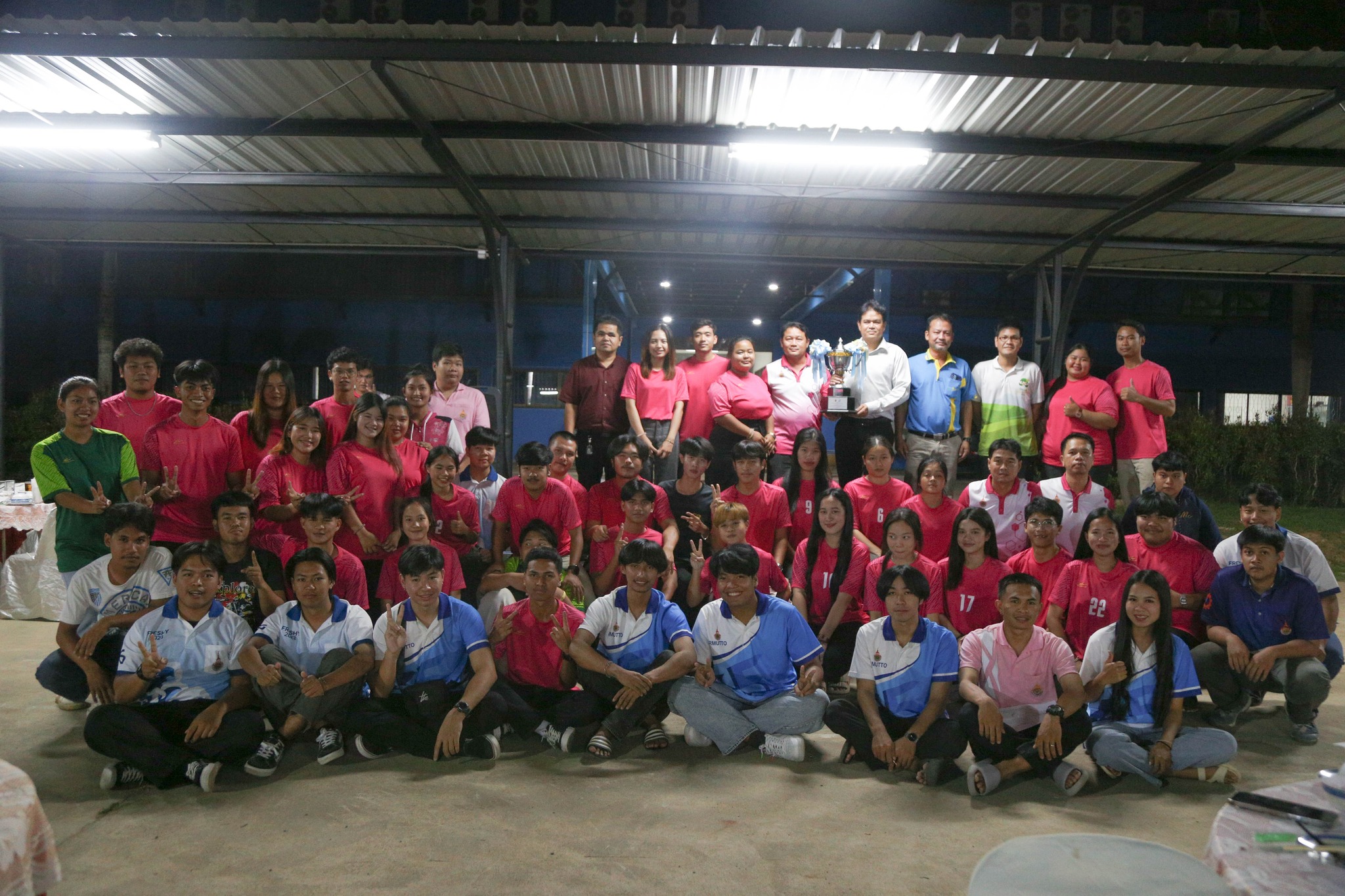 ภาพบรรยากาศ งานเลี้ยงขอบคุณนักศึกษา คณะเทคโนโลยีอุตสาหกรรมการเกษตร