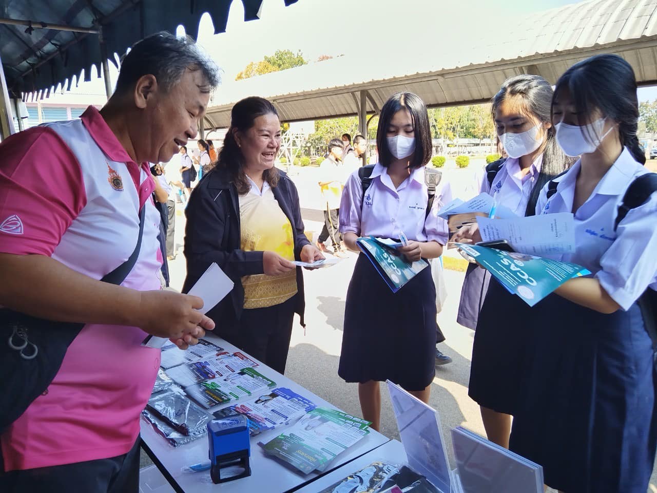แนะแนวประชาสัมพันธ์หลักสูตรที่เปิดสอนของคณะฯ