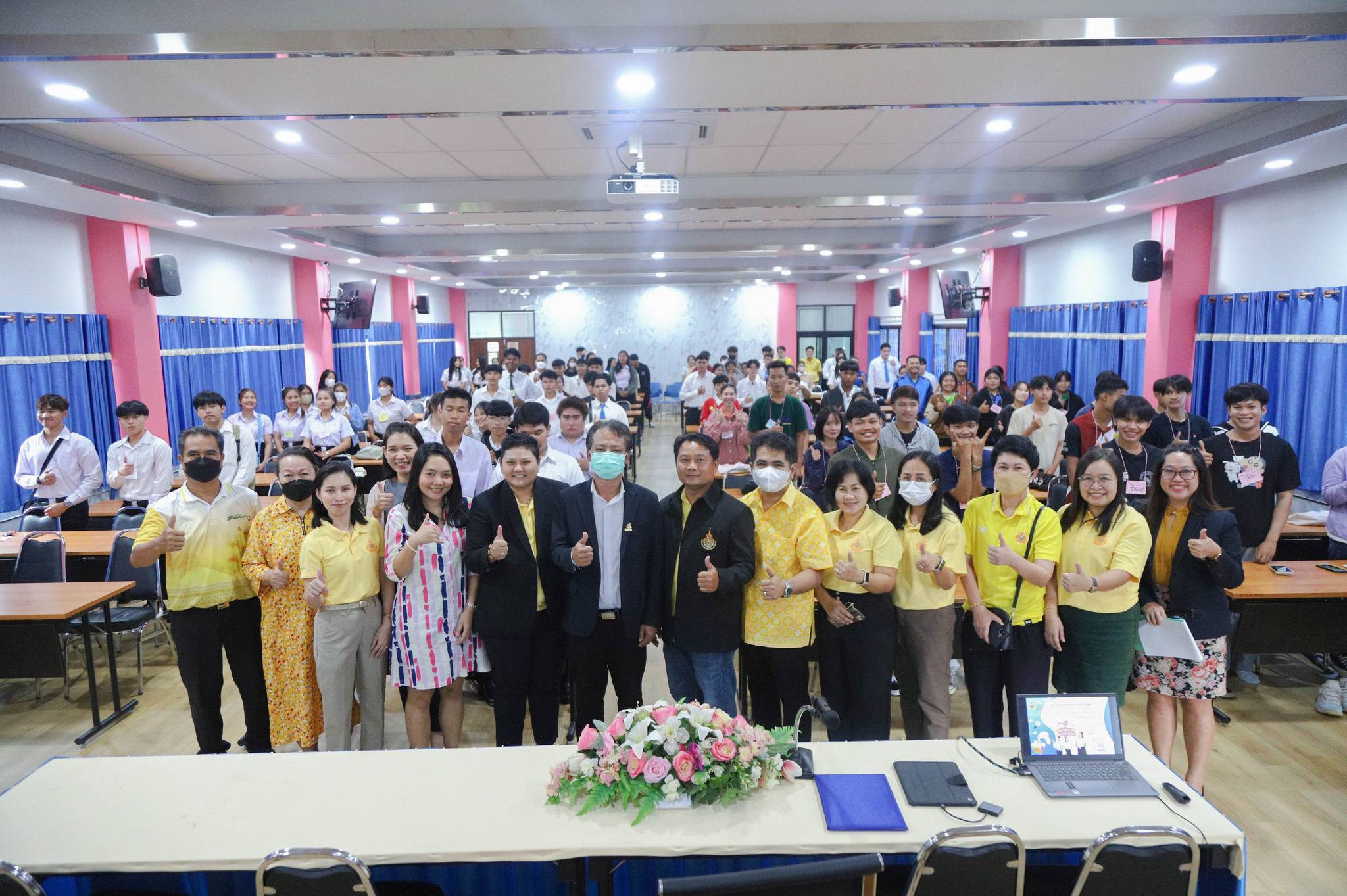 ภาพบรรยากาศกิจกรรมเตรียมความพร้อม #นักศึกษาใหม่ ด้านพื้นฐานวิชาการ คณะเทคโนโลยีอุตสาหกรรมการเกษตร ปีการศึกษา 2567