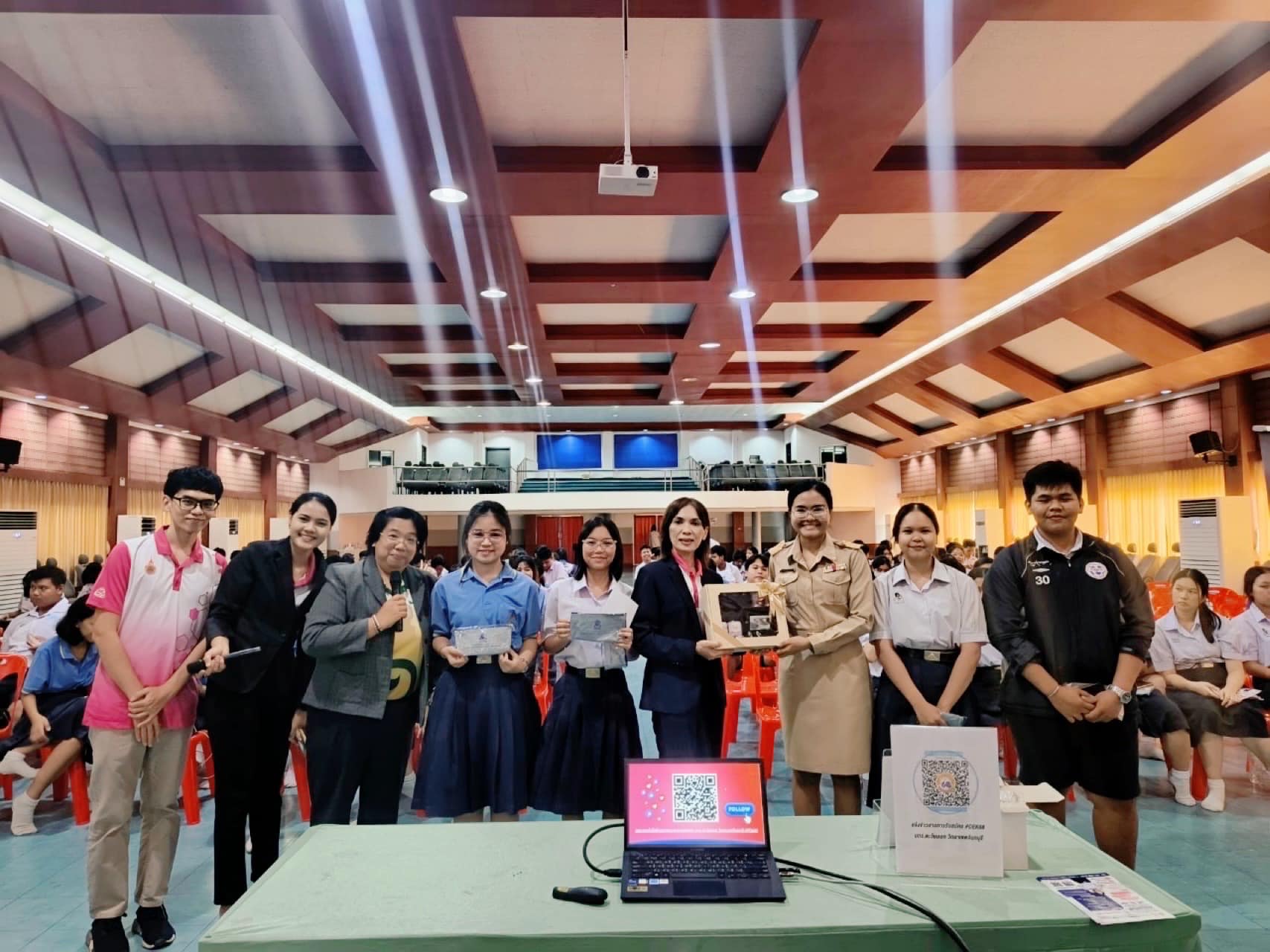 แนะแนวการศึกษาต่อและประชาสัมพันธ์หลักสูตร