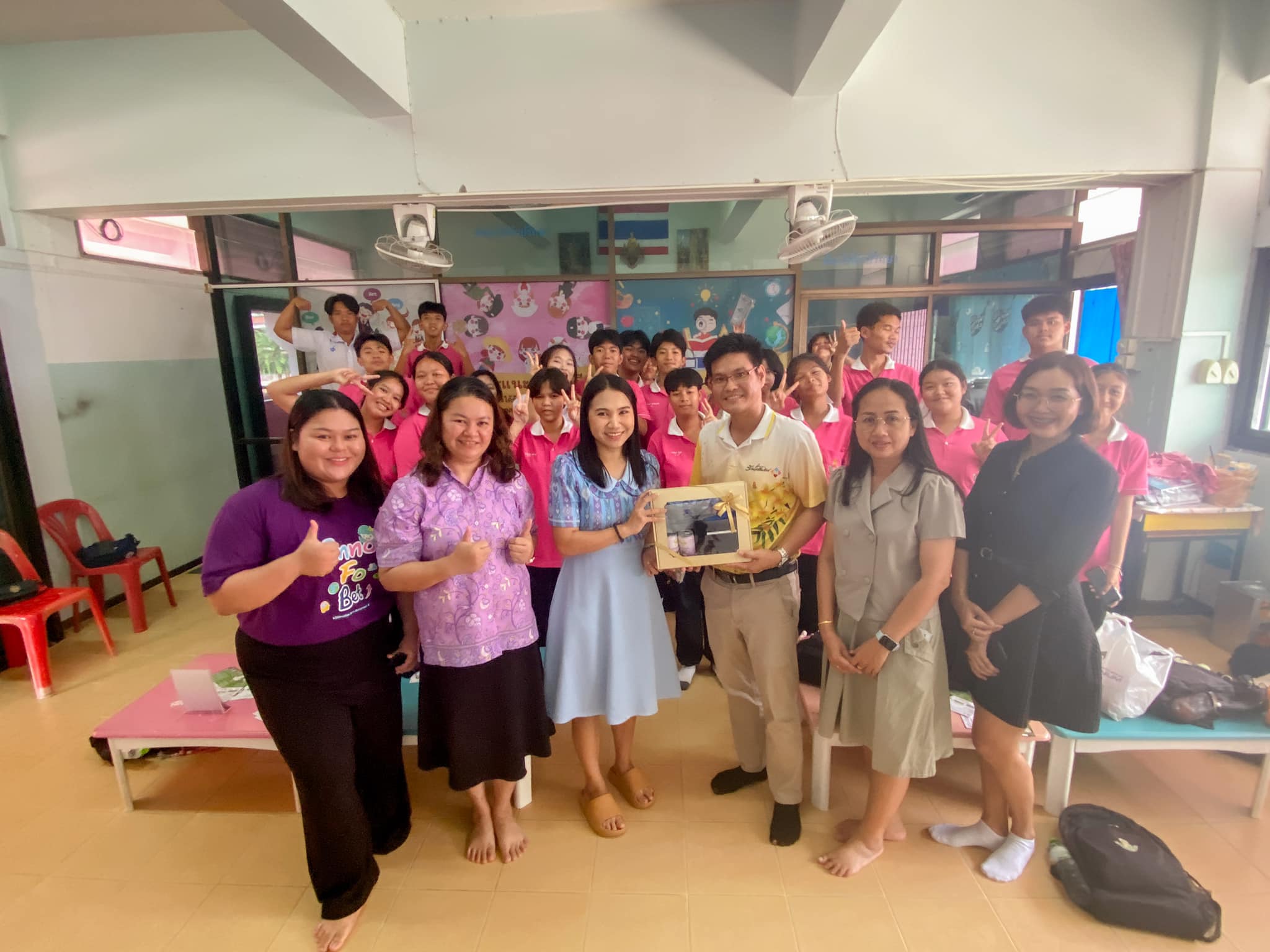 แนะแนวการศึกษาต่อและประชาสัมพันธ์หลักสูตร