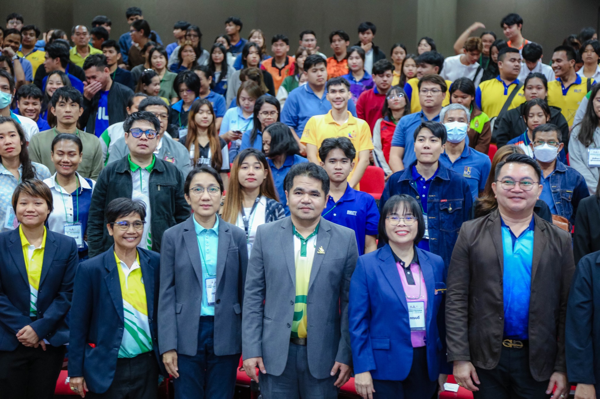 ร่วมพิธีเปิดการแข่งขันทักษะวิชาการเกษตรราชมงคล ครั้งที่ 8