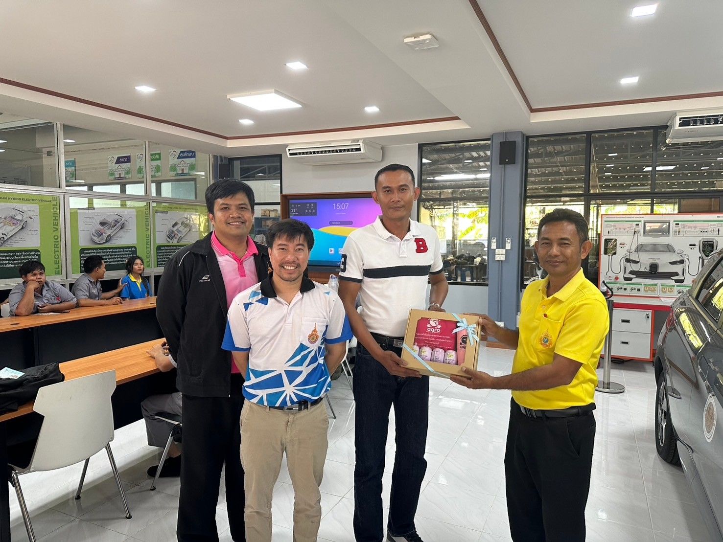 กิจกรรมแนะแนวการศึกษาต่อและประชาสัมพันธ์หลักสูตร