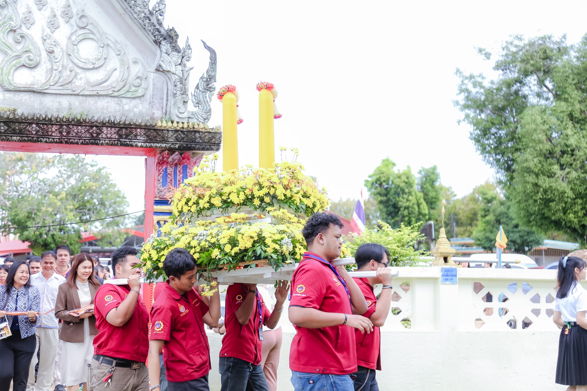 ภาพกิจกรรมสืบสานประเพณีถวายเทียนพรรษา ประจำปี 2568