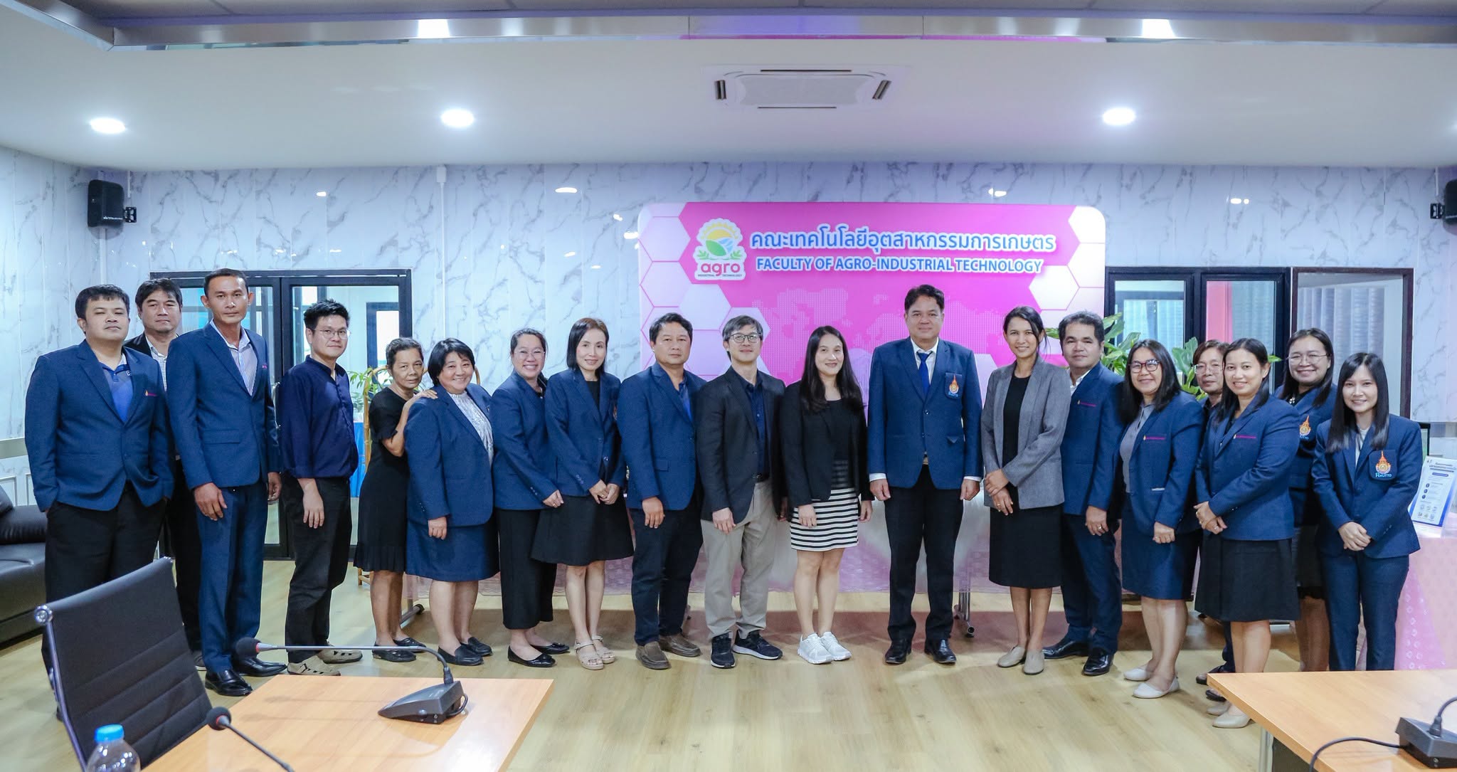 ภาพบรรยากาศ การตรวจประเมินคุณภาพการศึกษาภายใน ระดับคณะ ปีการศึกษา 2568 ตามเกณฑ์การประเมินคุณภาพการศึกษาเพื่อการดำเนินการที่เป็นเลิศ (EdPEX)